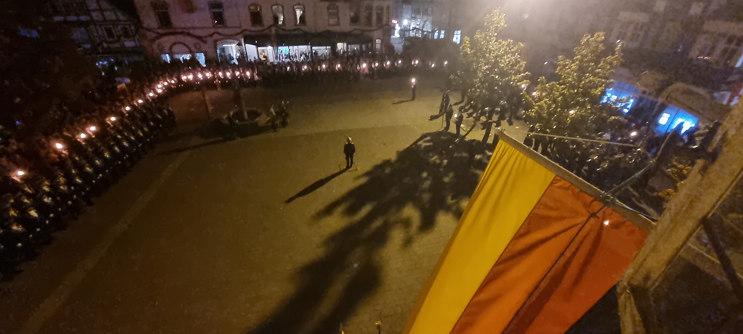 _8706542106